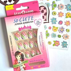 Junior acrylic like airbrush manicure short length  NIB